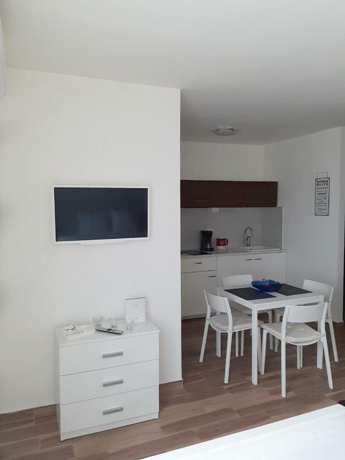 Apartment Mony Rovinj Eksteriør billede